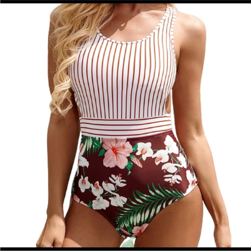 NWOT Women's High Waisted Zip Up Cutout Monokini